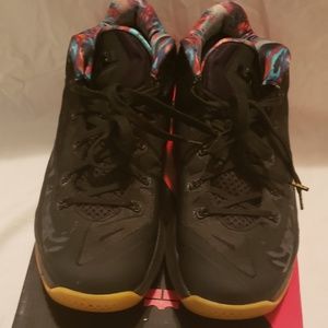 Nike Lebron 11 low "Gum" size 10.5